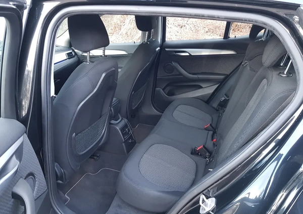 BMW X2 cena 102900 przebieg: 87000, rok produkcji 2020 z Kielce małe 379